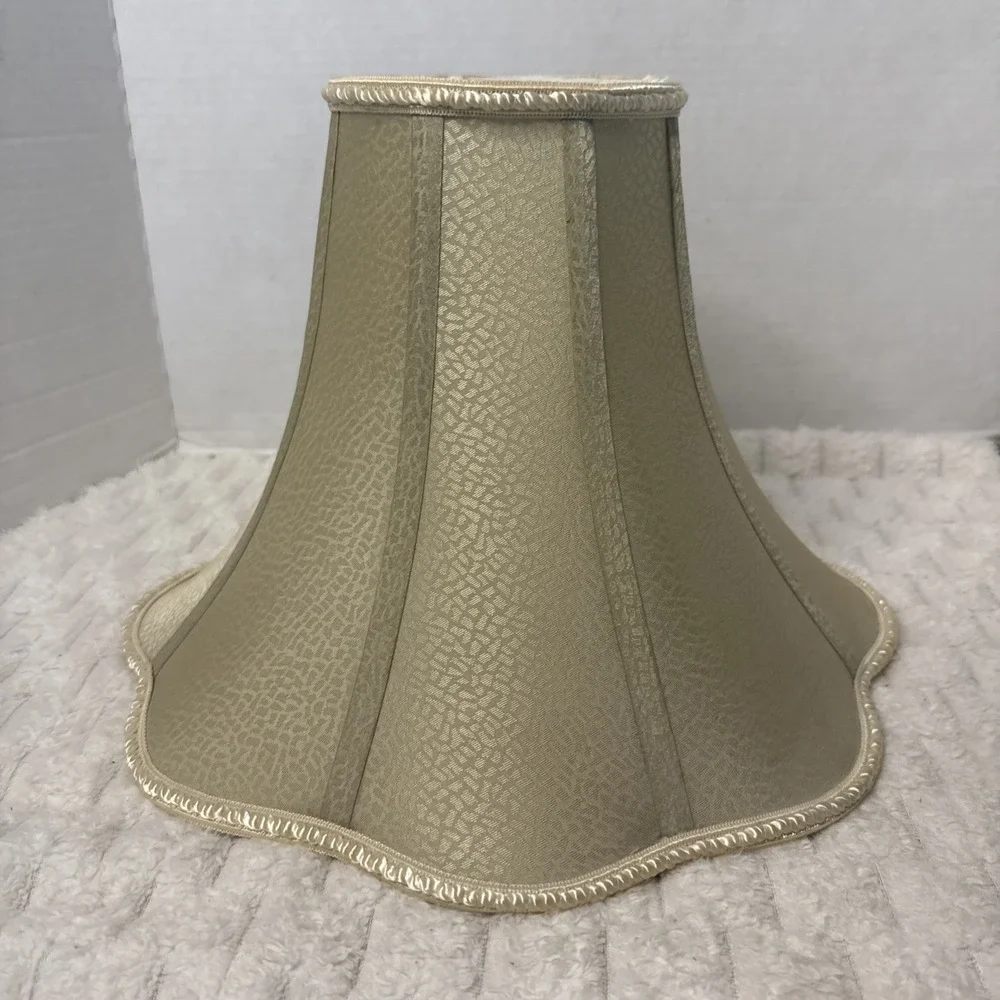 Scallop Bottom Silk Lamp Shade Woven Trim Bell Vintage Rocco Damask Gold Baroque